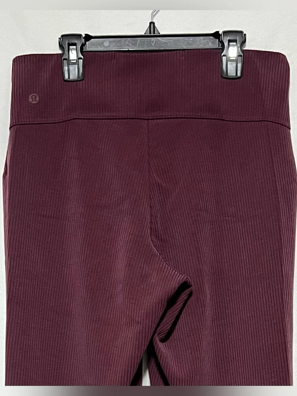 Lululemon Ribbed Softstreme High Rise Flared Pants Activewear Athleisure Lounge
